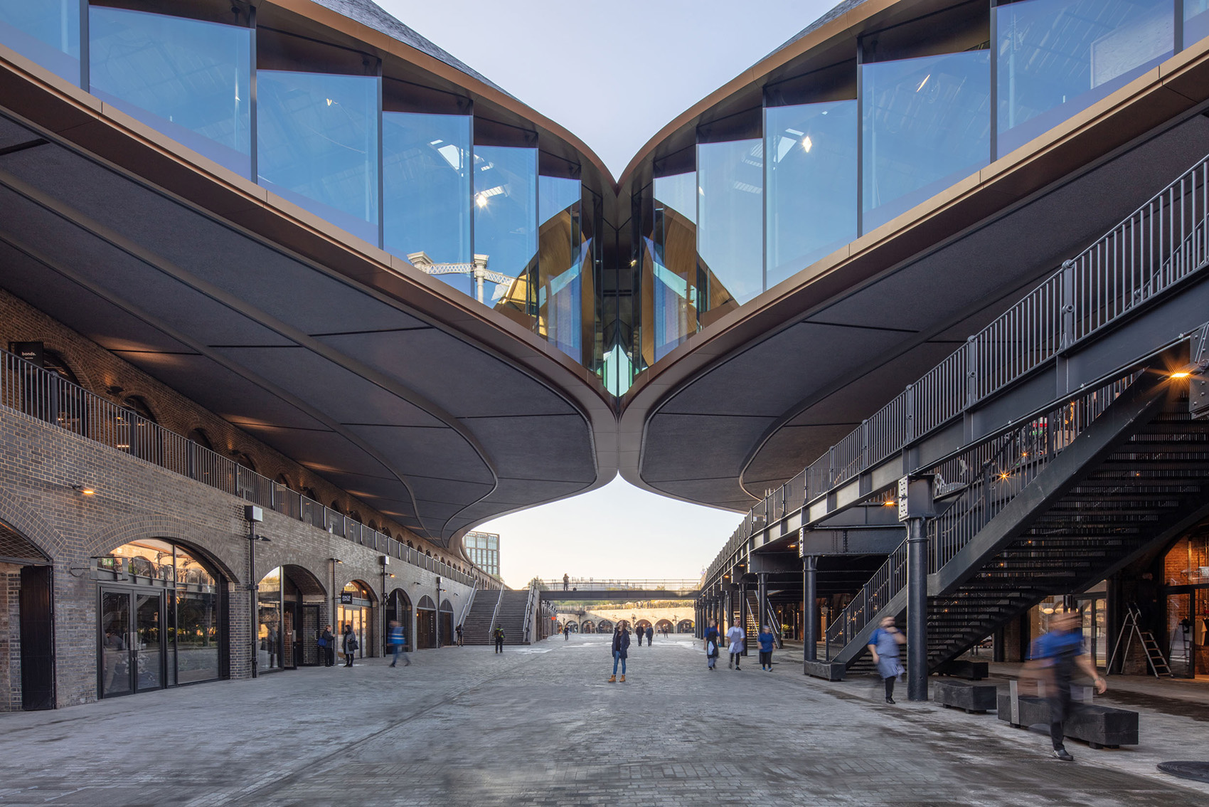 Coal Drops Yard by Heatherwick Studio - 谷德设计网