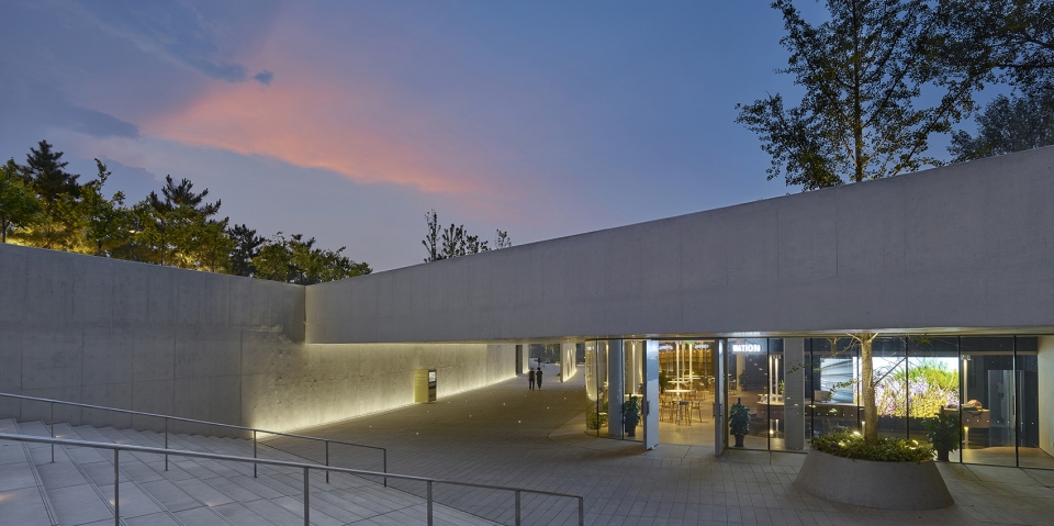 visitor centre of changping future science city china by hu yue studio biad