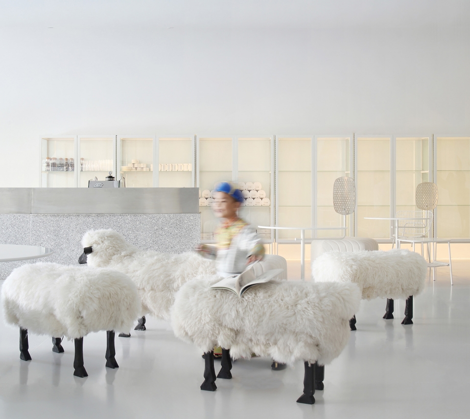 vivis patisserie china by aw design