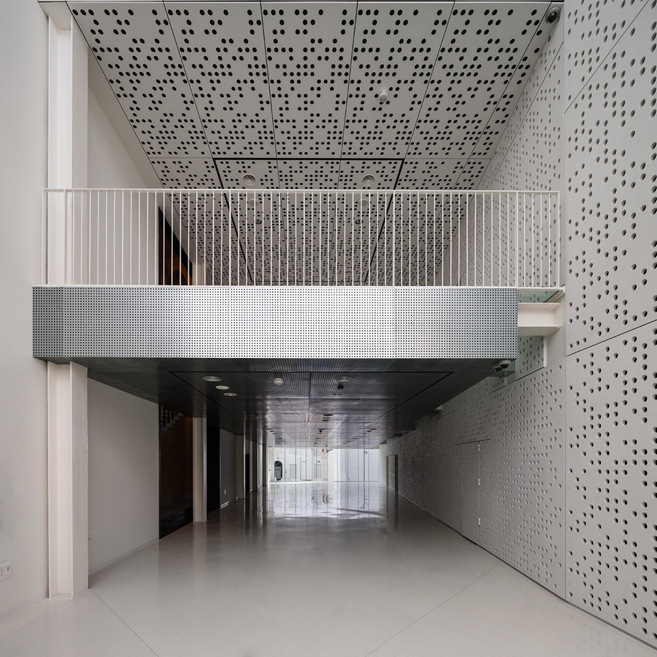 fine arts museum in badajoz by estudio arquitectura hago
