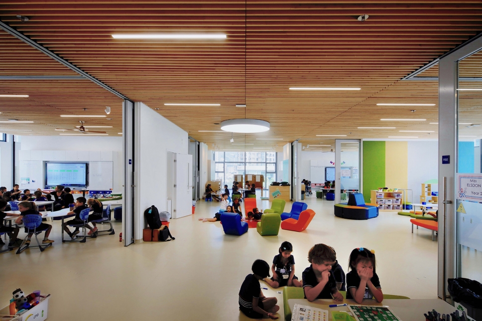 french international school of hong kong tseung kwan o by henning larsen