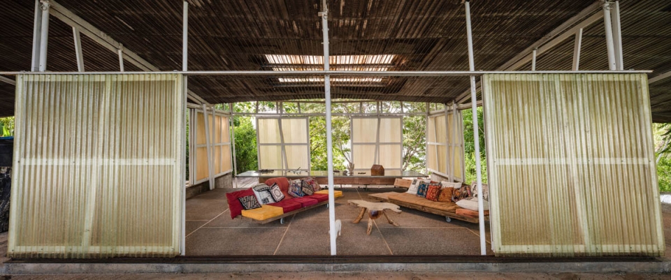SaLo House by Patrick Dillon