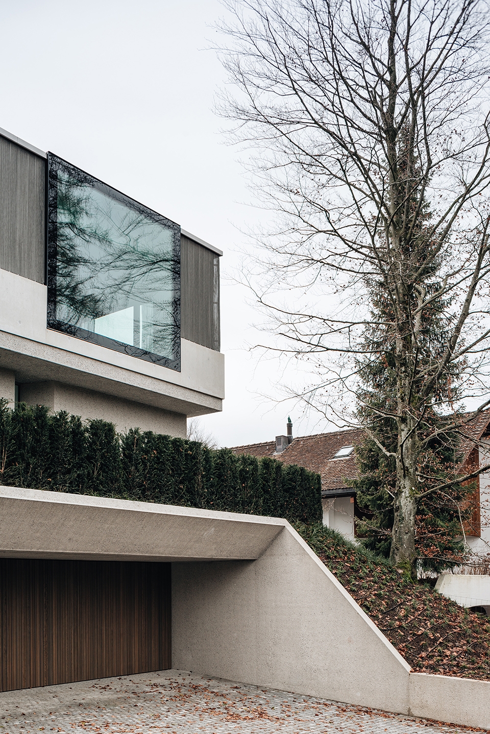 house for an art collector by think architecture
