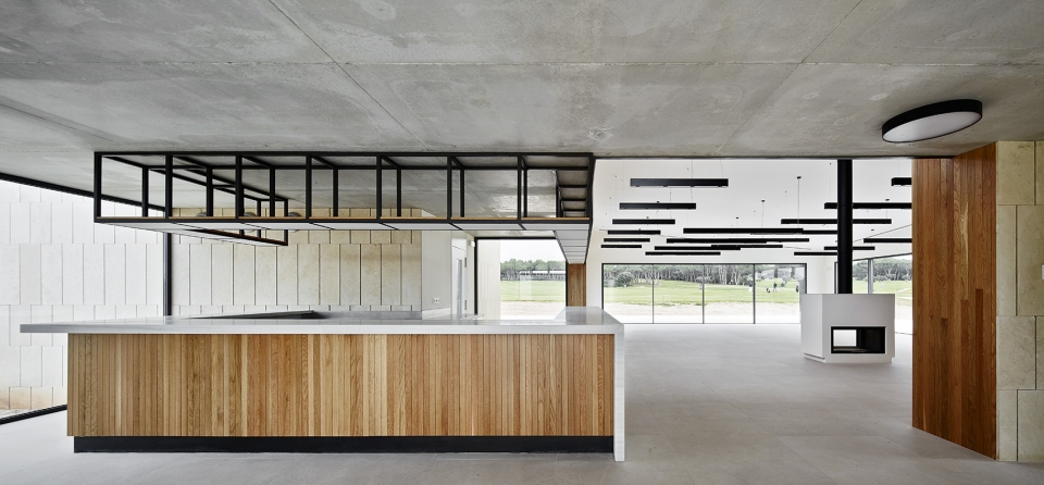 stone clubhouse by gras arquitectos
