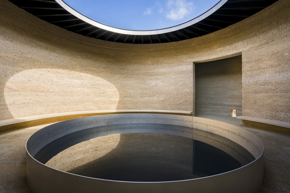 writ in water by studio octopi mark wallinger