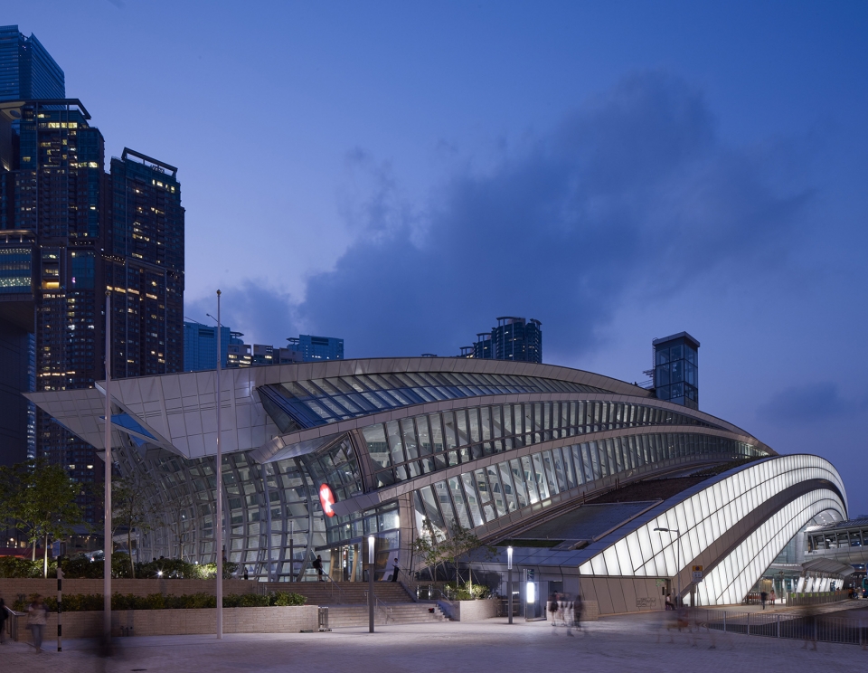 hong kong west kowloon station by andrew bromberg at aedas