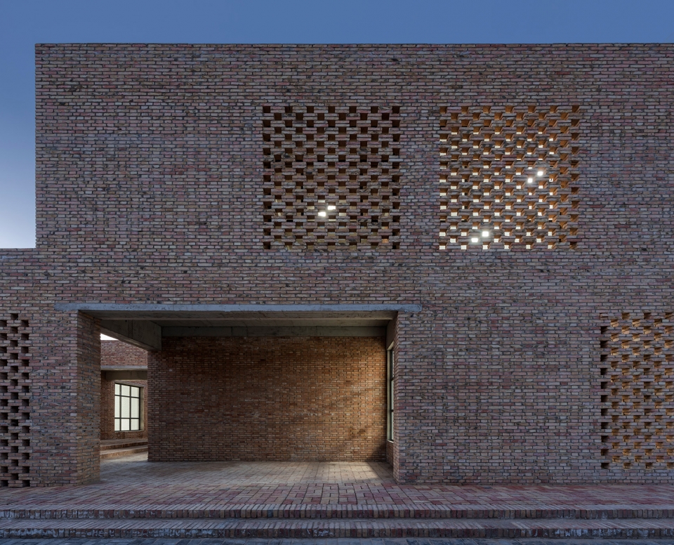 Village center in Sanhe Wall Architects of XAUAT