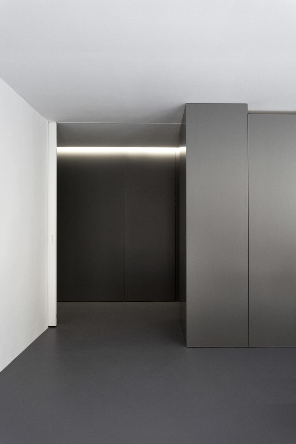 oav offices by fran silvestre arquitectos