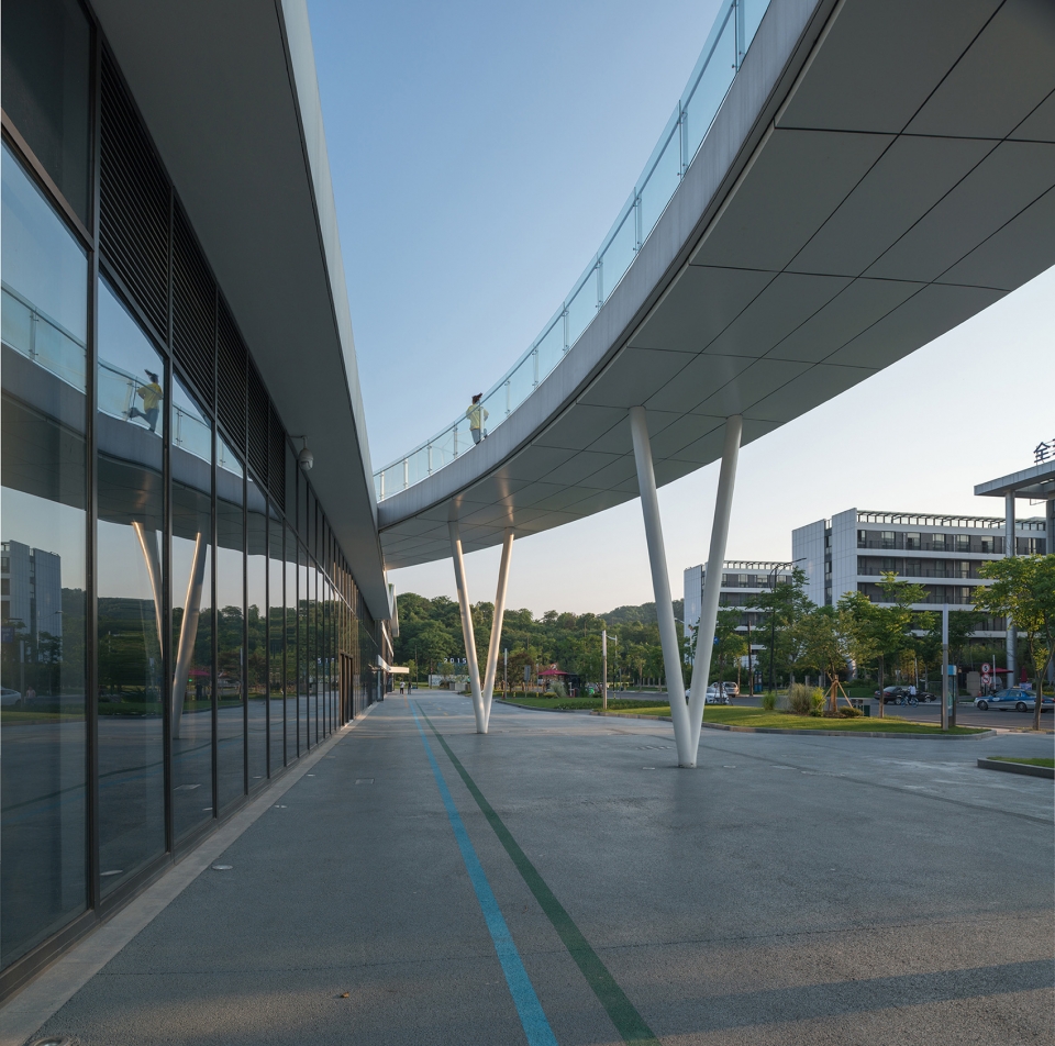 second stage of hangzhou cloud town exhibition center china by approach design