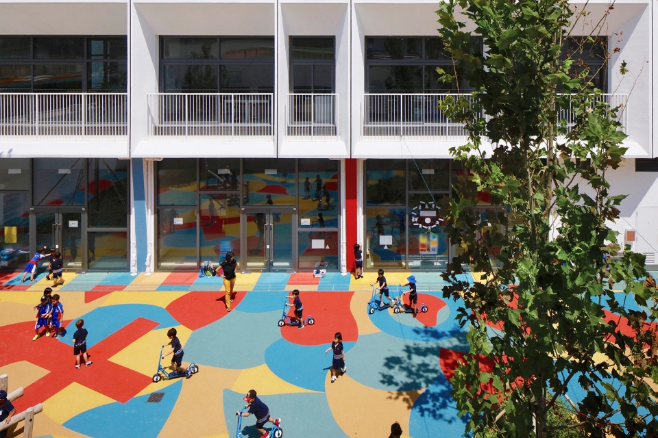 french international school of hong kong tseung kwan o by henning larsen