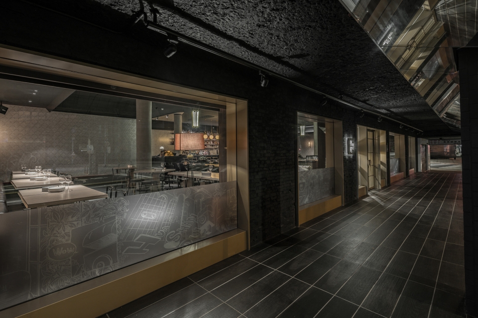 HuaShan Tin by Taipei Base Design Center