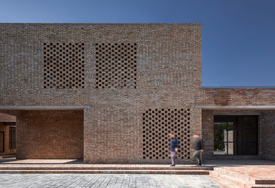 Village center in Sanhe Wall Architects of XAUAT