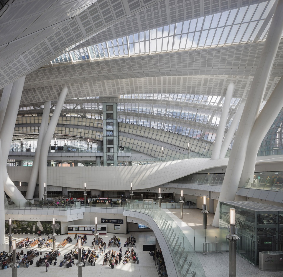 hong kong west kowloon station by andrew bromberg at aedas