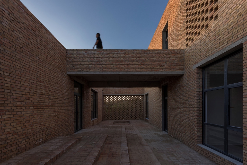 Village center in Sanhe Wall Architects of XAUAT