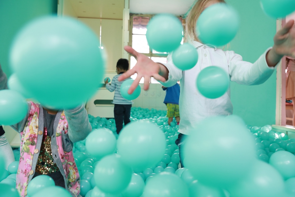 play room huplay dot architects