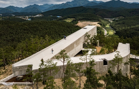 Saya公园美术馆，韩国 / Álvaro Siza + Carlos Castanheira
