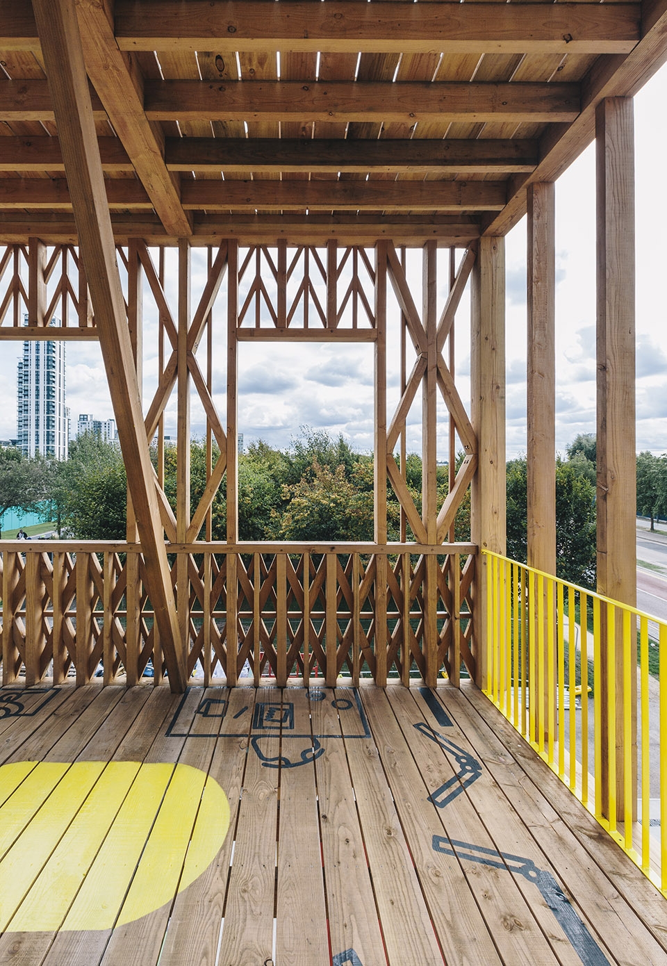 design 33 a new urban landscape and pavilion on greenwich peninsula 1