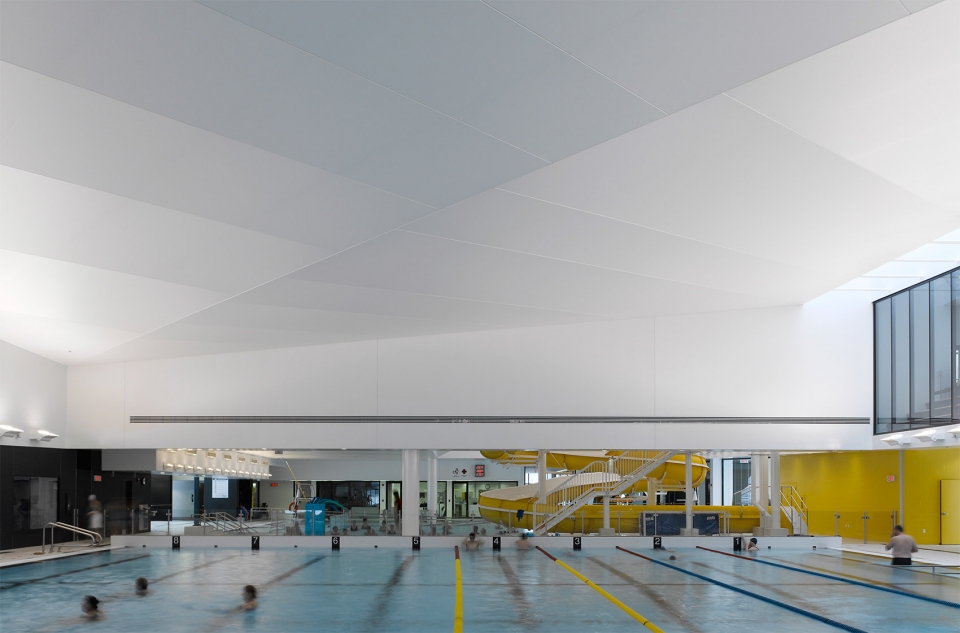 desjardins aquatic centre by acdf architecture