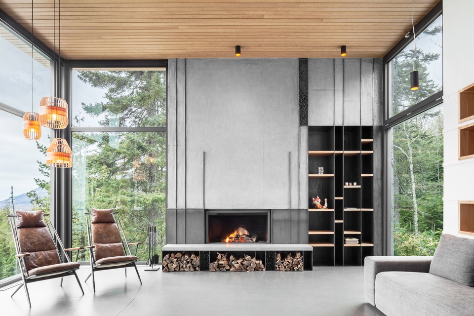 Long Horizontals 住宅 / Thellend Fortin Architects