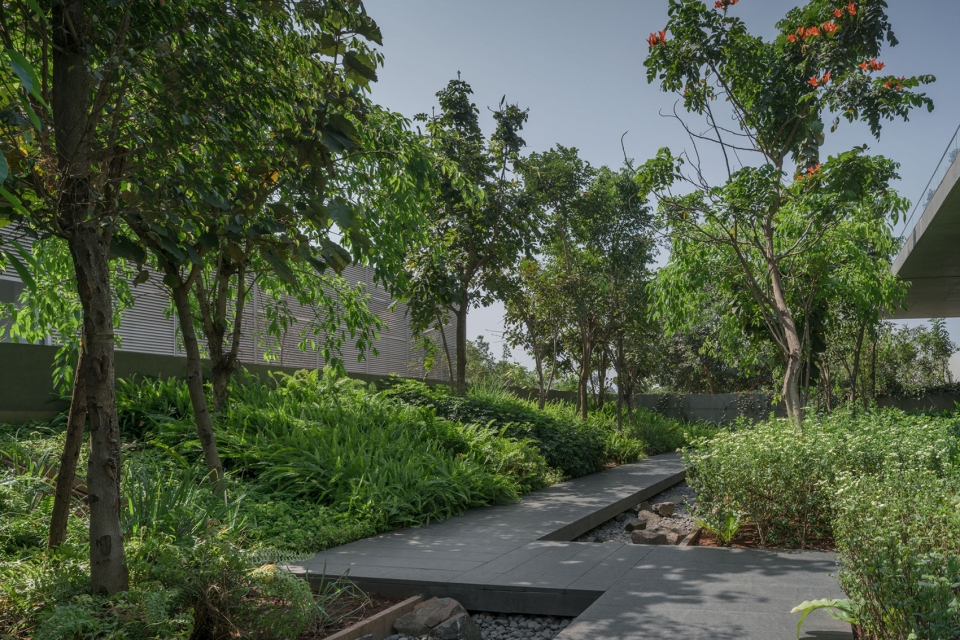 lupin research park by malik architecture