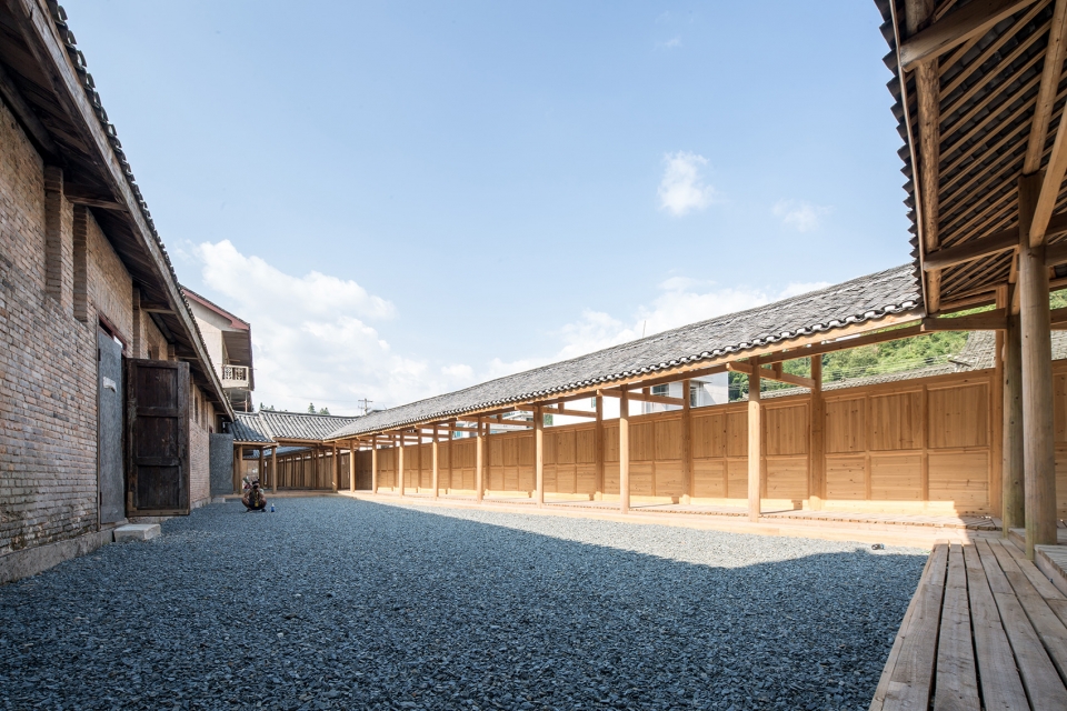 redevelopment of maogong barn art center china by approach architecture studio