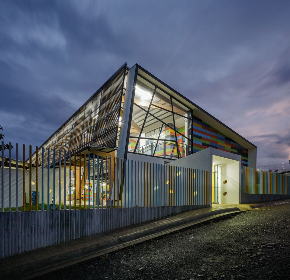 sector angeless public school by norte sur arquitectos