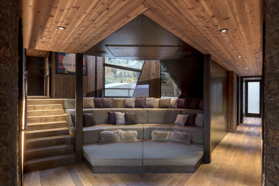 owl creek residence by skylab
