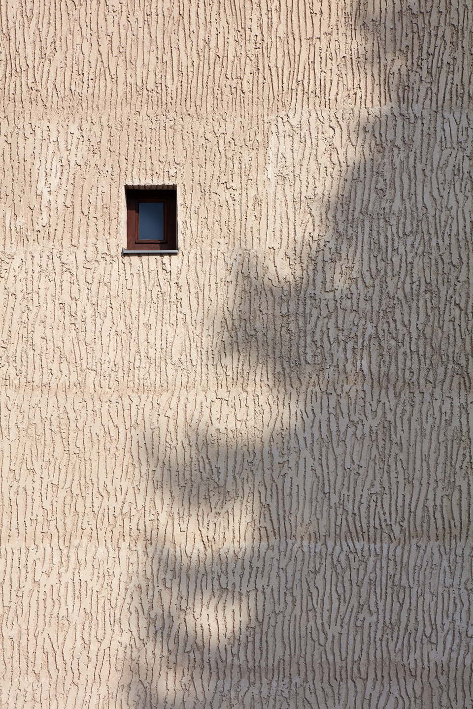 renovation of a functionalist villa indian ship by idhea