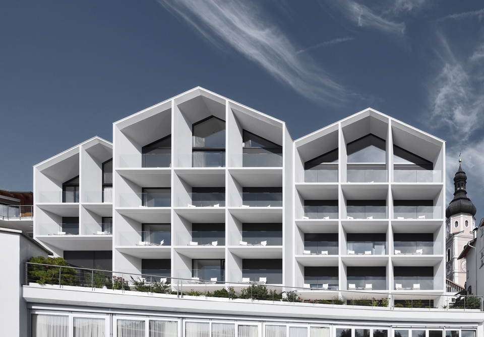 Hotel Schgaguler by Peter Pichler Architecture