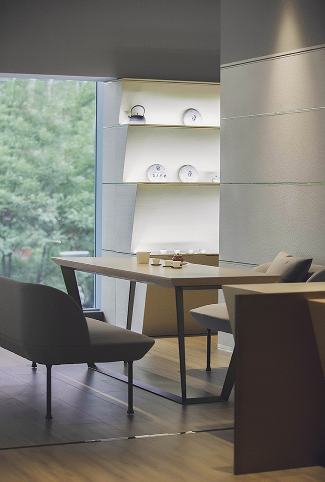 beijing sanlitun zhizheng tea house by beijing duijiaoxian design studio