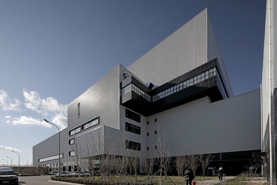incineration center of domestic waste comprehensive treatment plant at chaoyang district beijing china by atelier li xinggang