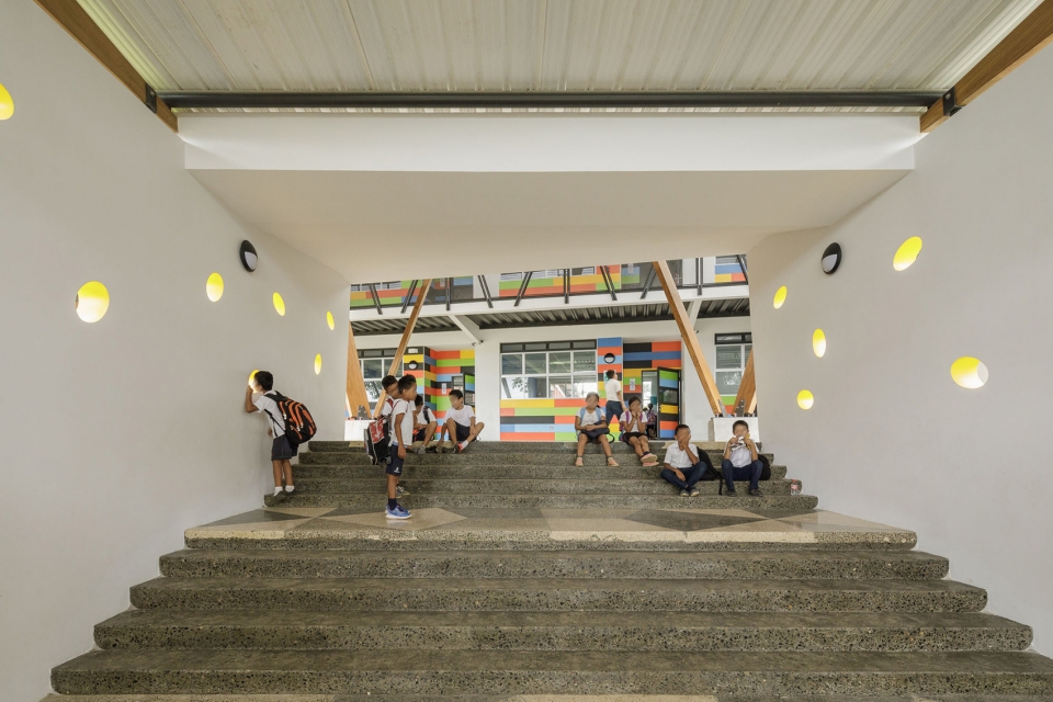 sector angeless public school by norte sur arquitectos