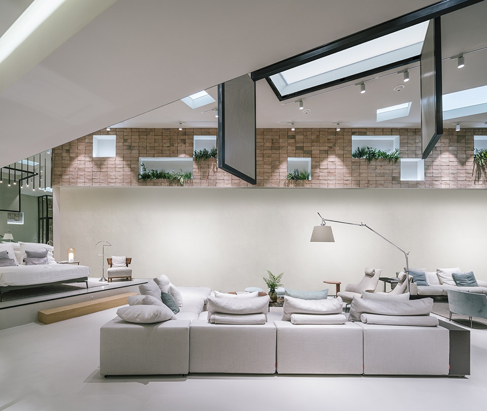 La Oca Selezione showcase by ZOOCO ESTUDIO