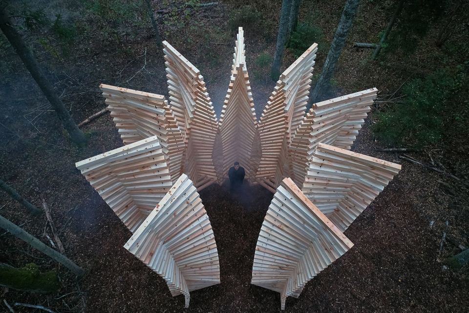Pavilion UGUNS by DJA