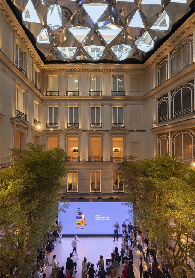 apple champs elysees by foster partners