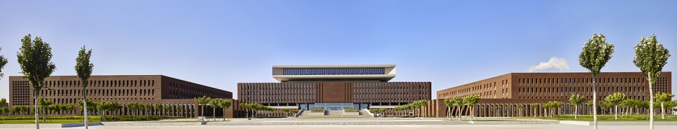 library integrated service building of nankai university new campus china by gpc of tadi