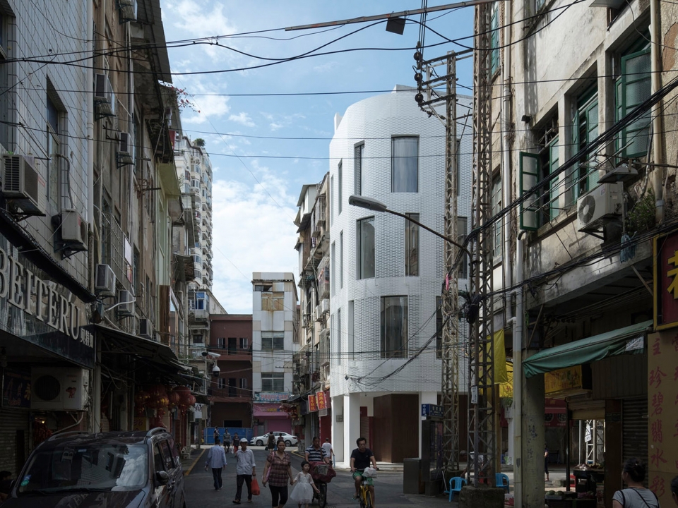 renovation of 114 zhenbang road by team bldg