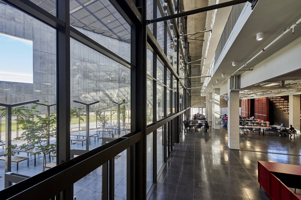 solplaatje大学学生资源中心南非designworkshop