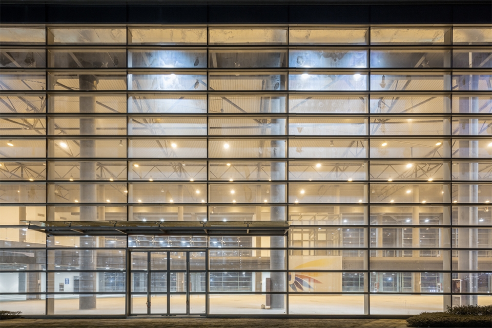 zunyi rosa international exhibition and convention center china by capol international associates group