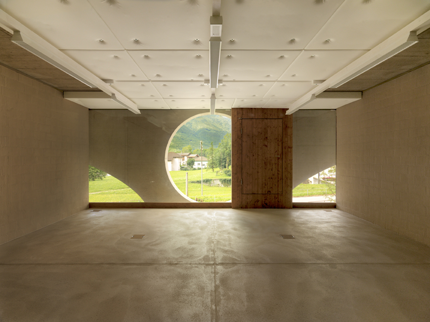schoolhouse and kindergarten grono by raphael zuber