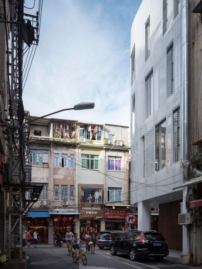 renovation of 114 zhenbang road by team bldg