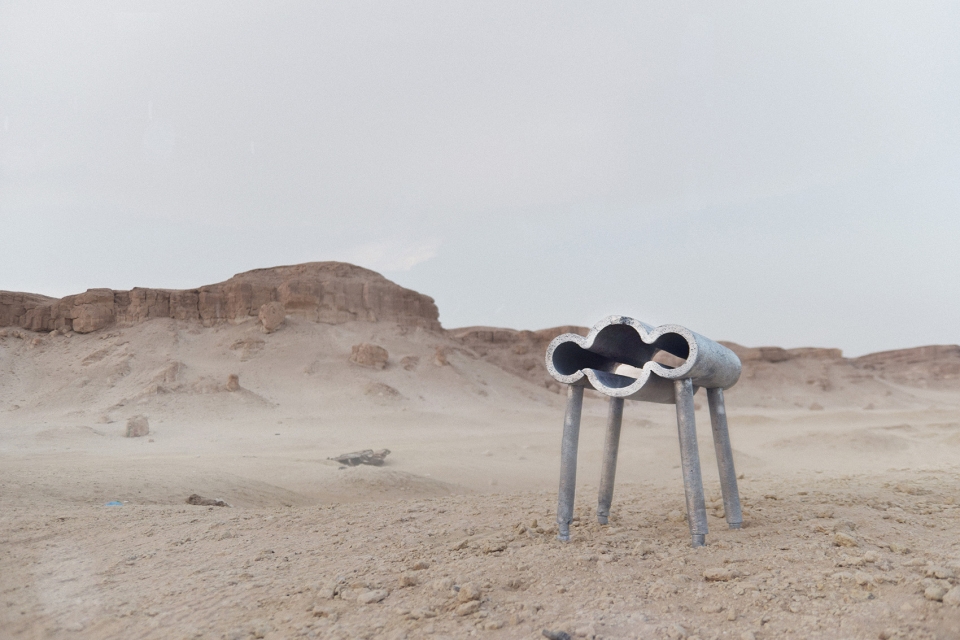 desert cast by jassim alnashmi kawther alsaffar and ricardas blazukas