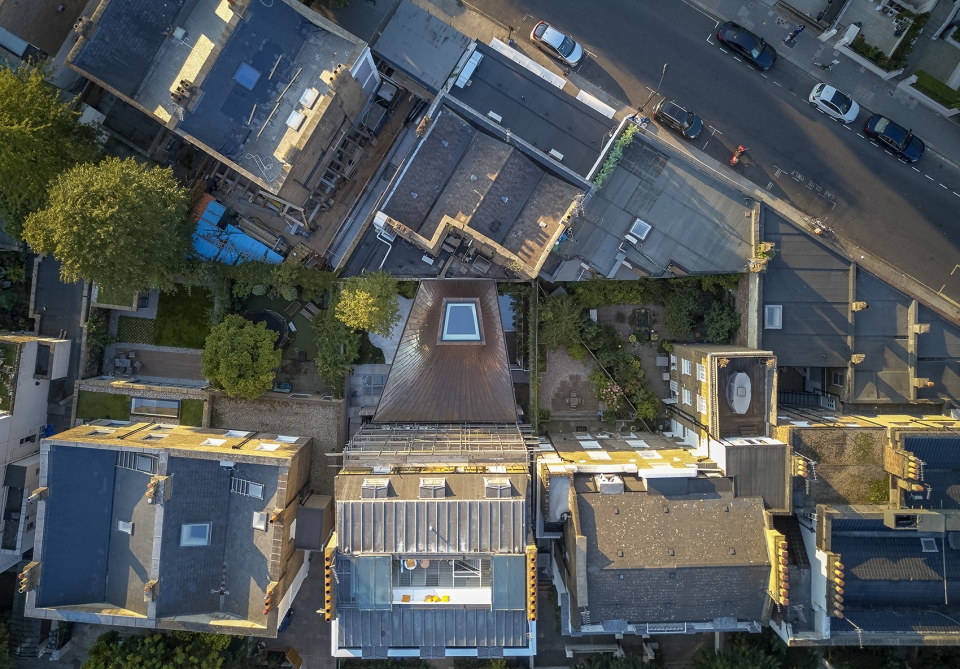 house in a garden by gianni botsford architects
