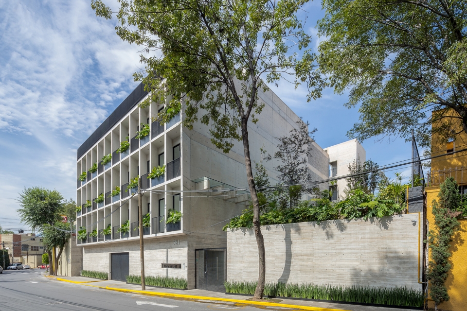 mx581 by hgr arquitectos