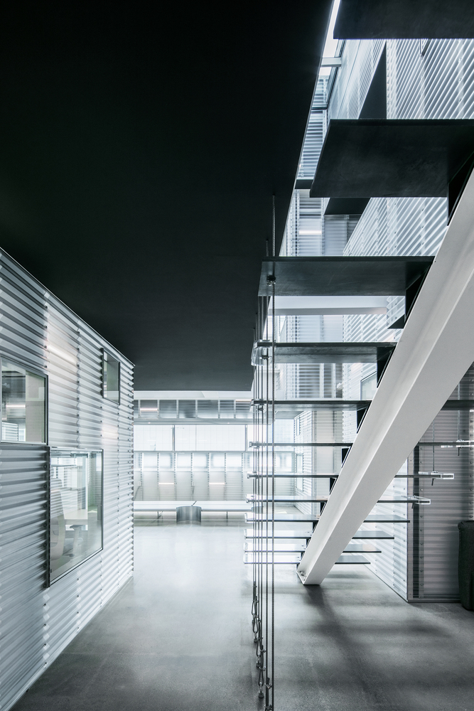 station neo by atelier archimosphere