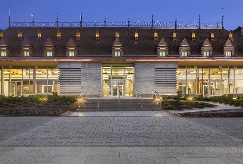 voltigeurs de quebec armoury by a49 dfs stgm