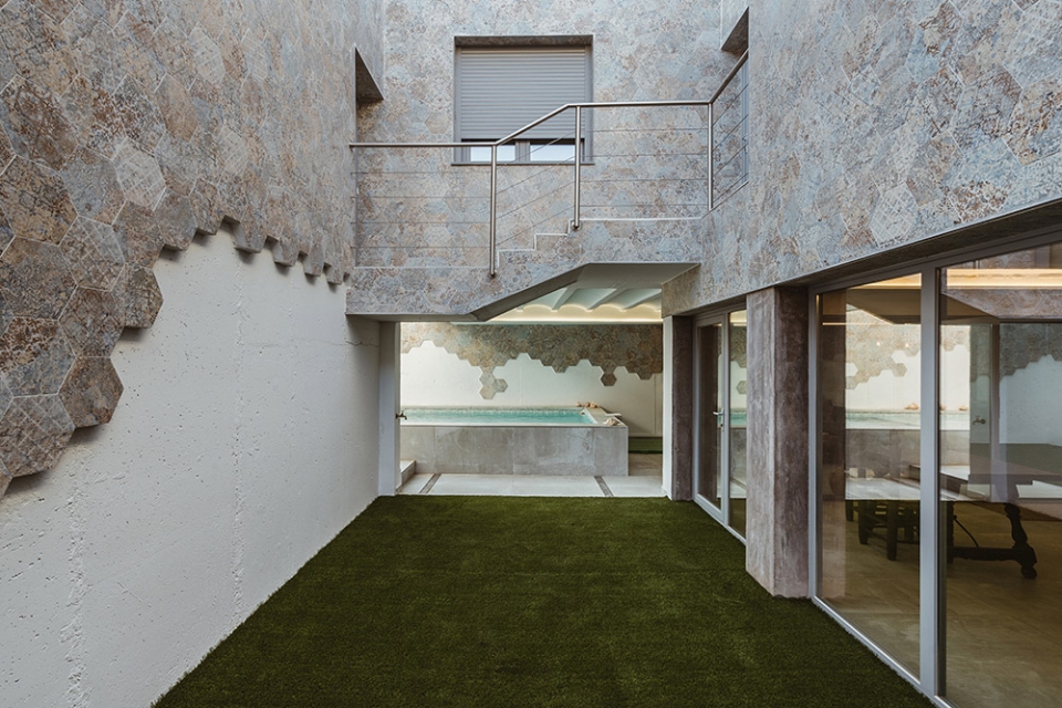 GAS House by OOIIO Architecture