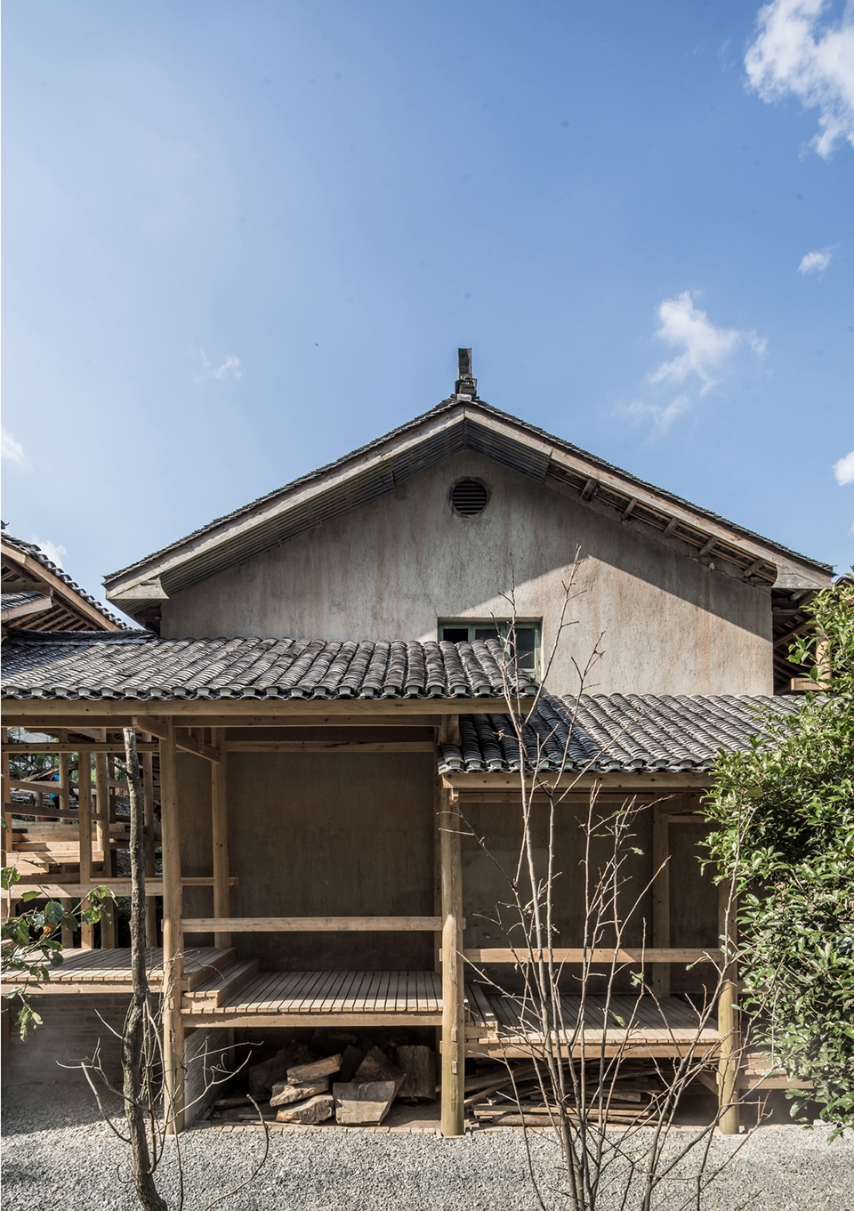 redevelopment of maogong barn art center china by approach architecture studio