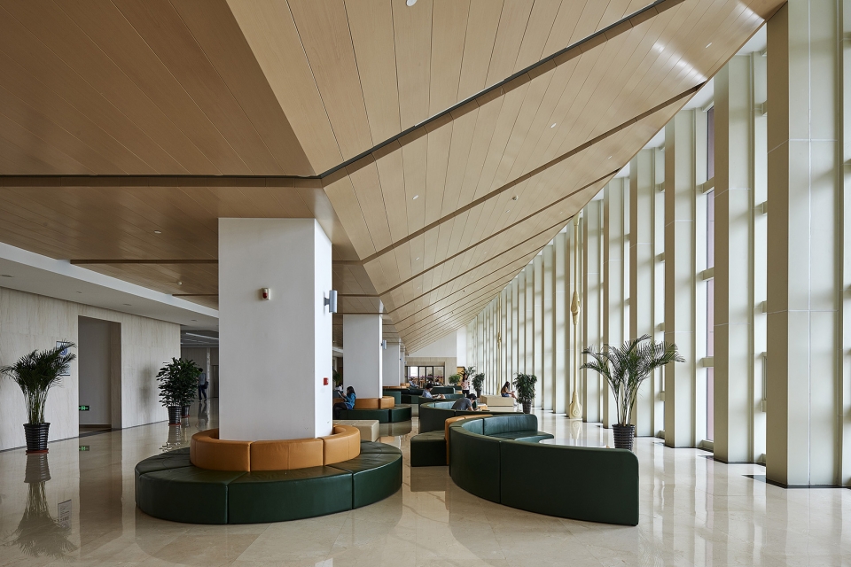 library integrated service building of nankai university new campus china by gpc of tadi