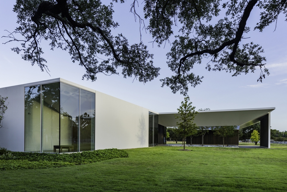 menil drawing institute by johnston marklee